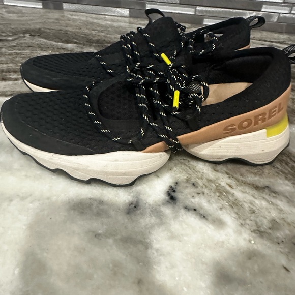 Sorel Tennis Shoes - Picture 1 of 2